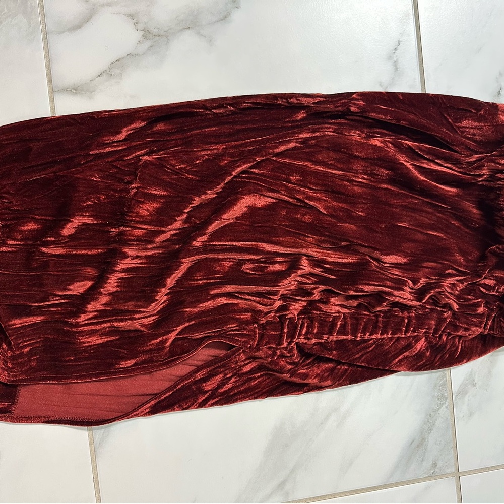 Zara Velvet Burnt orange Skirt with rushing